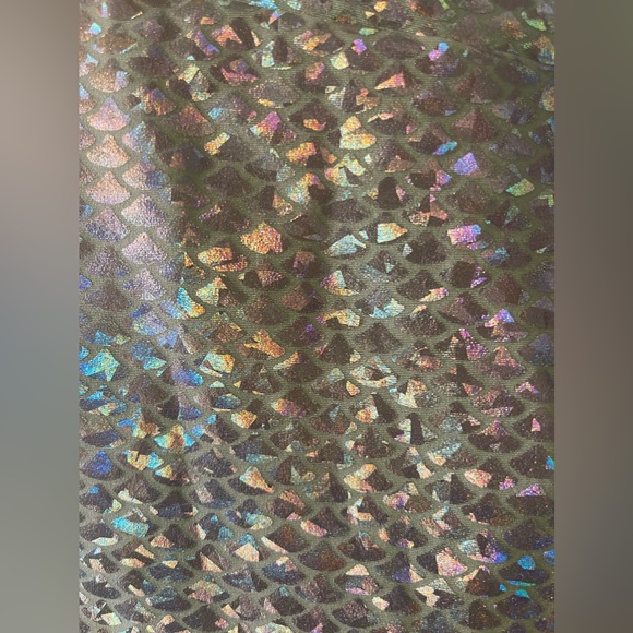 NWT Emily Hsu Designs Mint Mermaid Sneaker Length Leggings - Picture 6 of 13